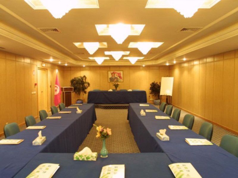 Hotel Ibn Khaldoun Tunis Exterior foto